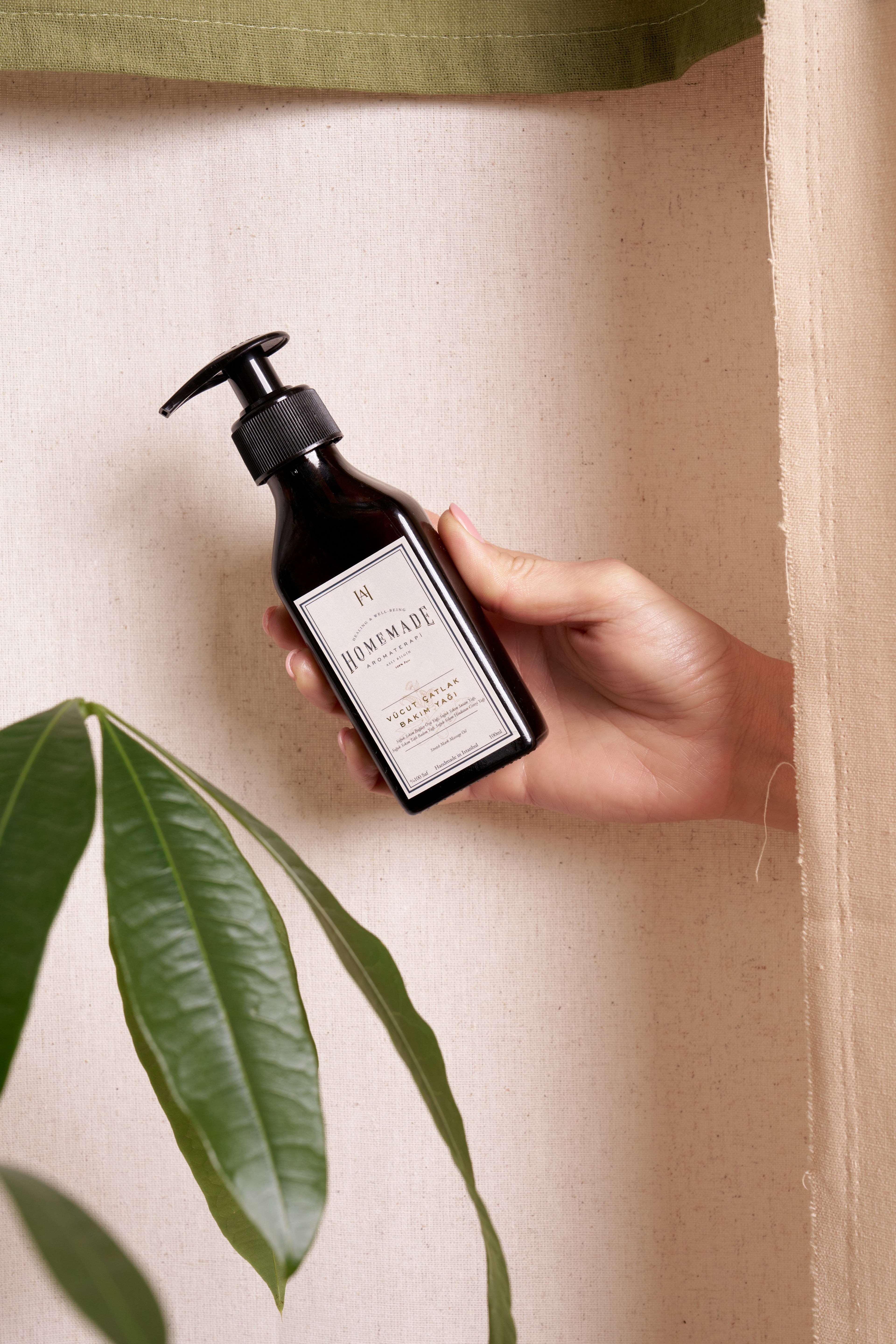 Ulei de Corp pentru Îngrijirea Vergeturilor